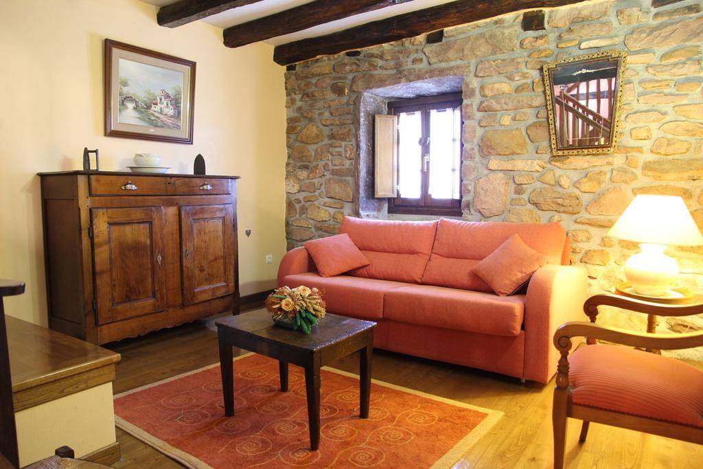 Casa Rural Gananea Zuaztoy de Azpilcueta Ruang foto