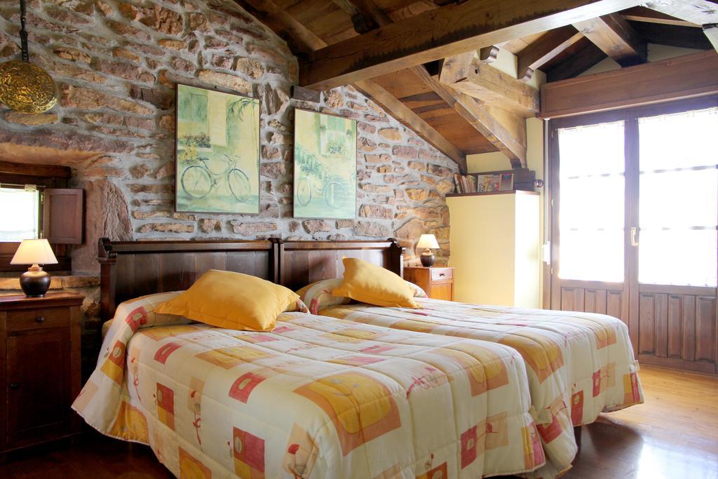 Casa Rural Gananea Zuaztoy de Azpilcueta Ruang foto
